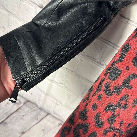 DIESEL Leo Jaquard Womans Red Leopard Wool Blend Lambskin Sleeves Hooded - Picture 3 of 10